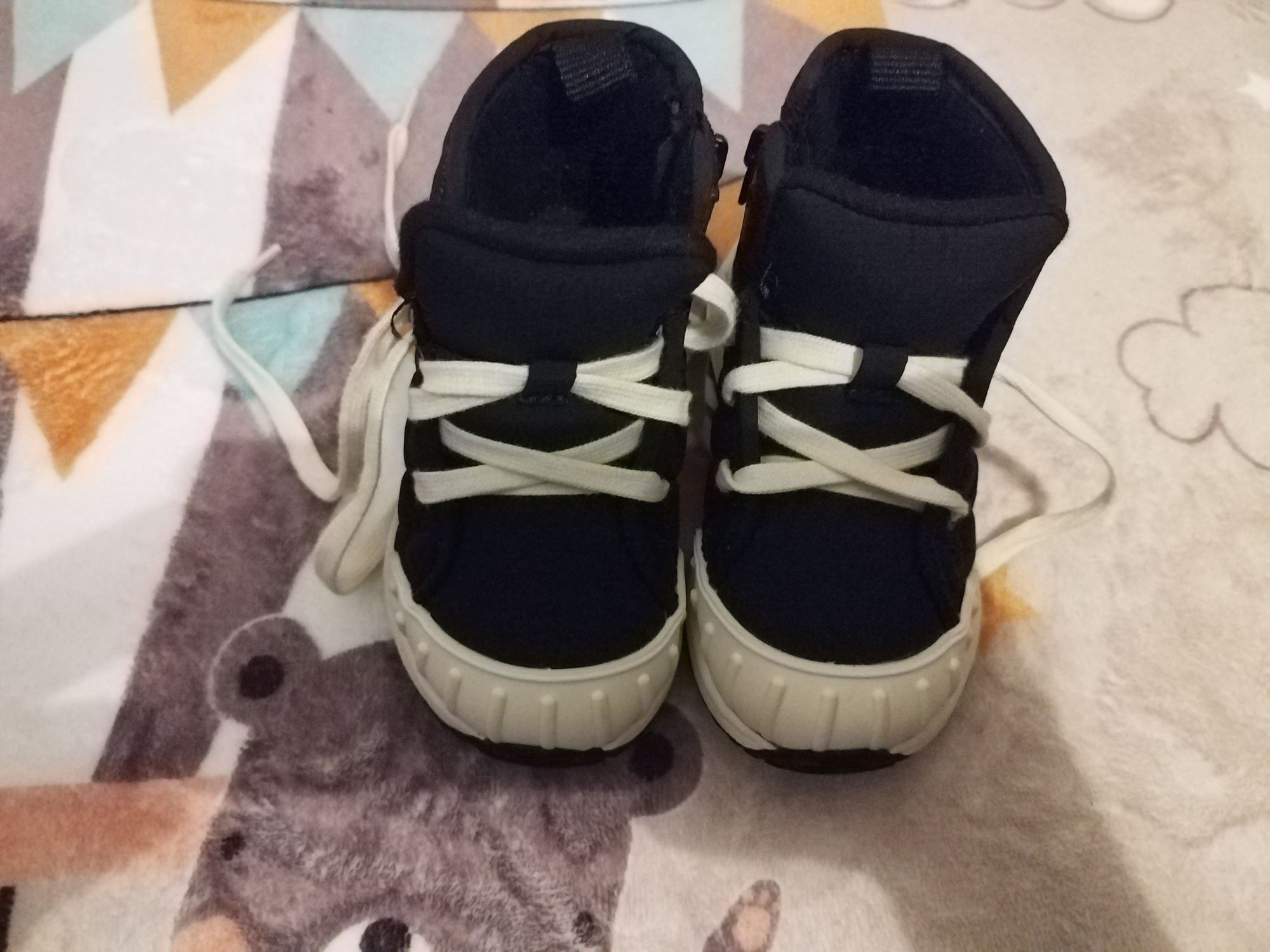 Adidași gheata Zara 23