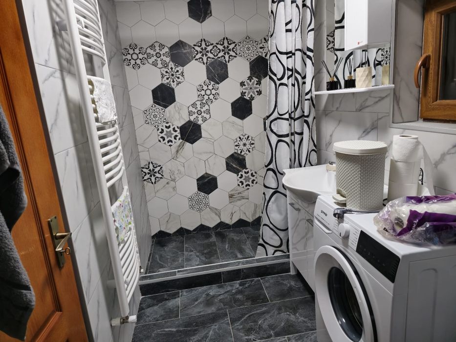 Cabana de închiriat cu ciubăr