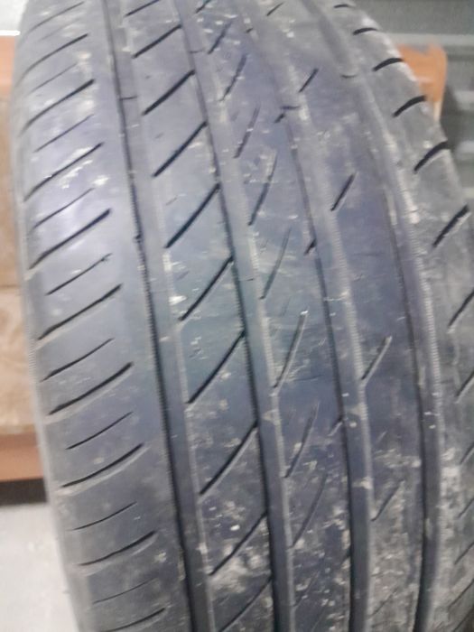 Продам резину летнюю 215.50 р17