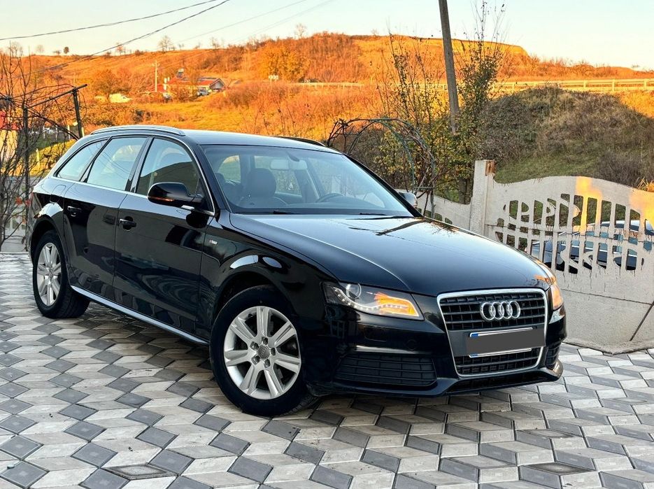 Audi A4 B8 S-LINE 2.0TDI 143C.P Full piele Full Led