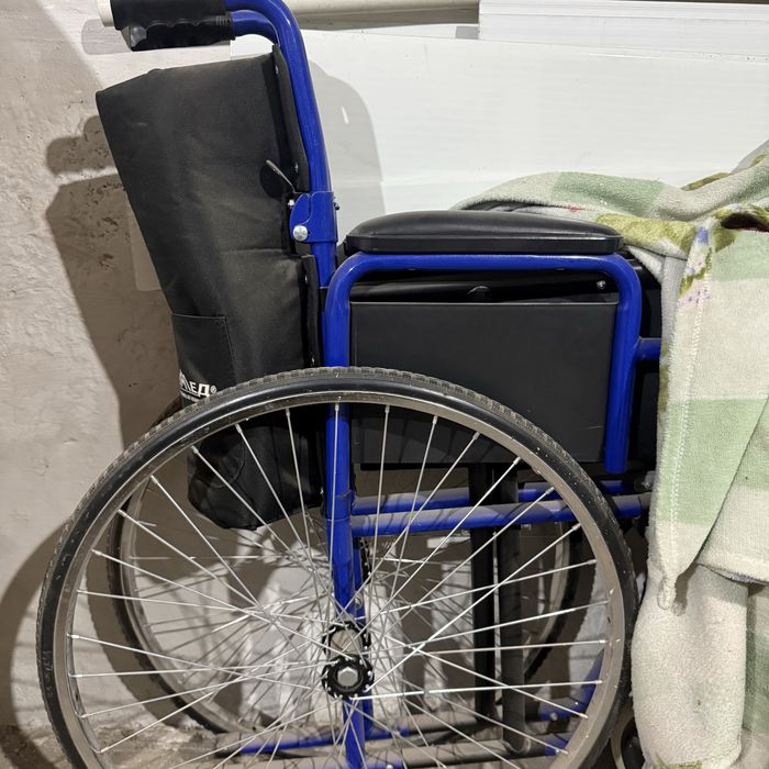 Продам коляску инвалидную