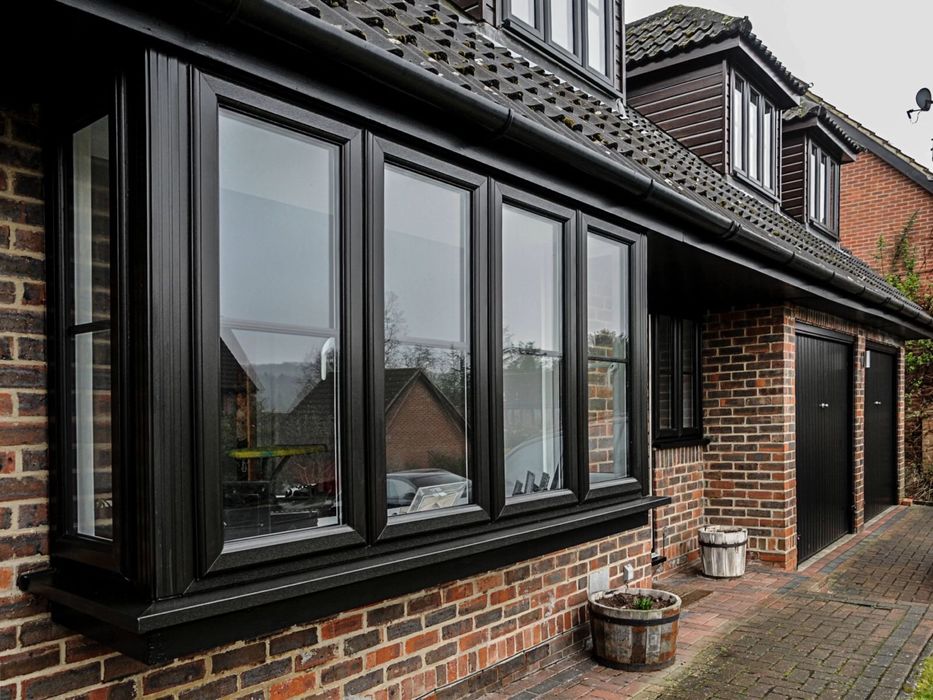 Изготовление и установка пластиковых алюминиевых окон дверей витражей