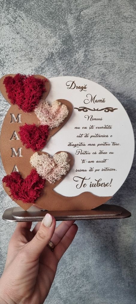 Rama/ Cadou cu licheni naturali pentru mama