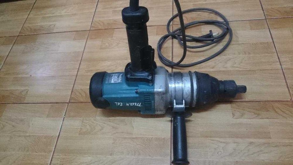 Pistol Impact Makita TW1000