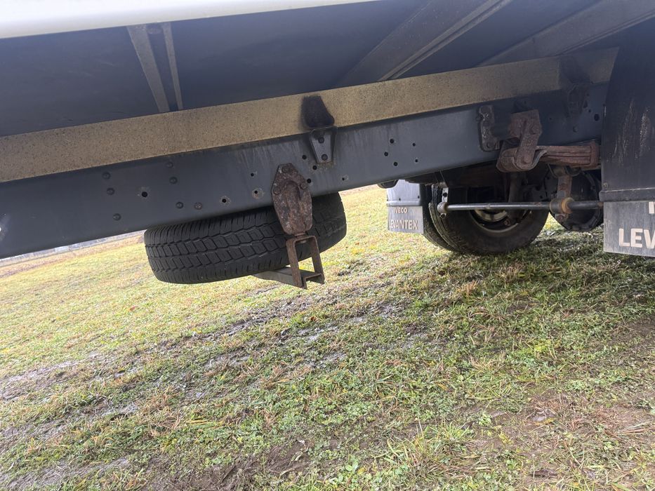 Iveco 65C18 2011 Categoria B