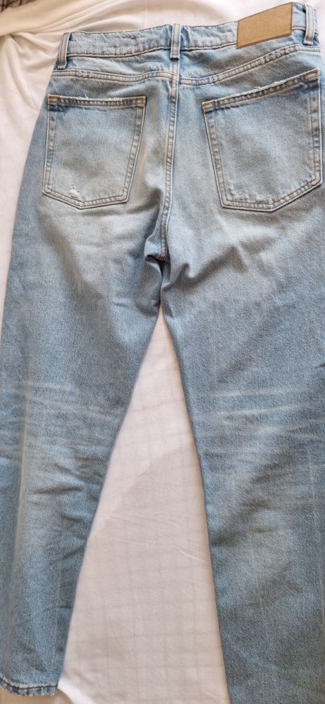 Blugi baggy Zara