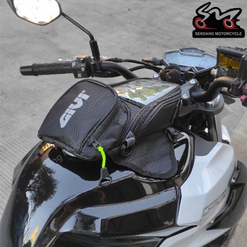 Багажна чанта за мотор Givi