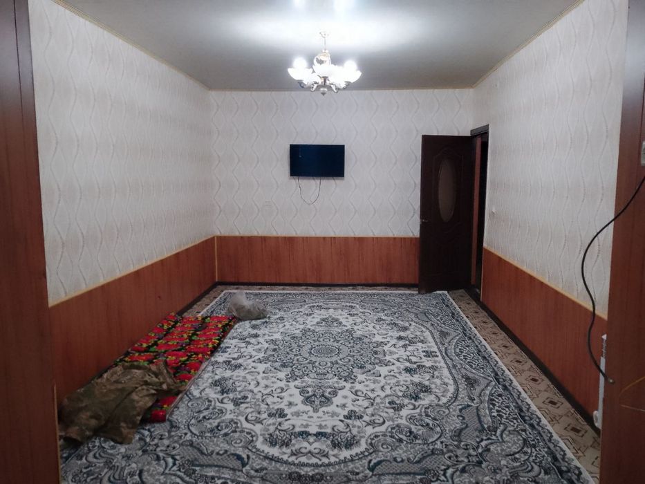 3 xonali uy sotiladi