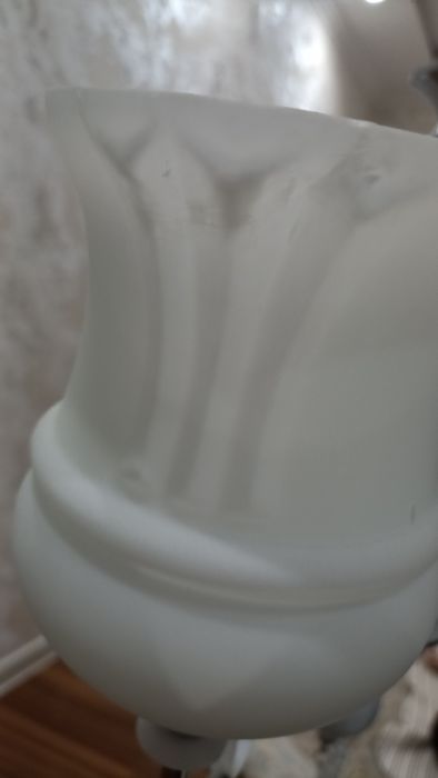 Продаю люстру 3 рожка