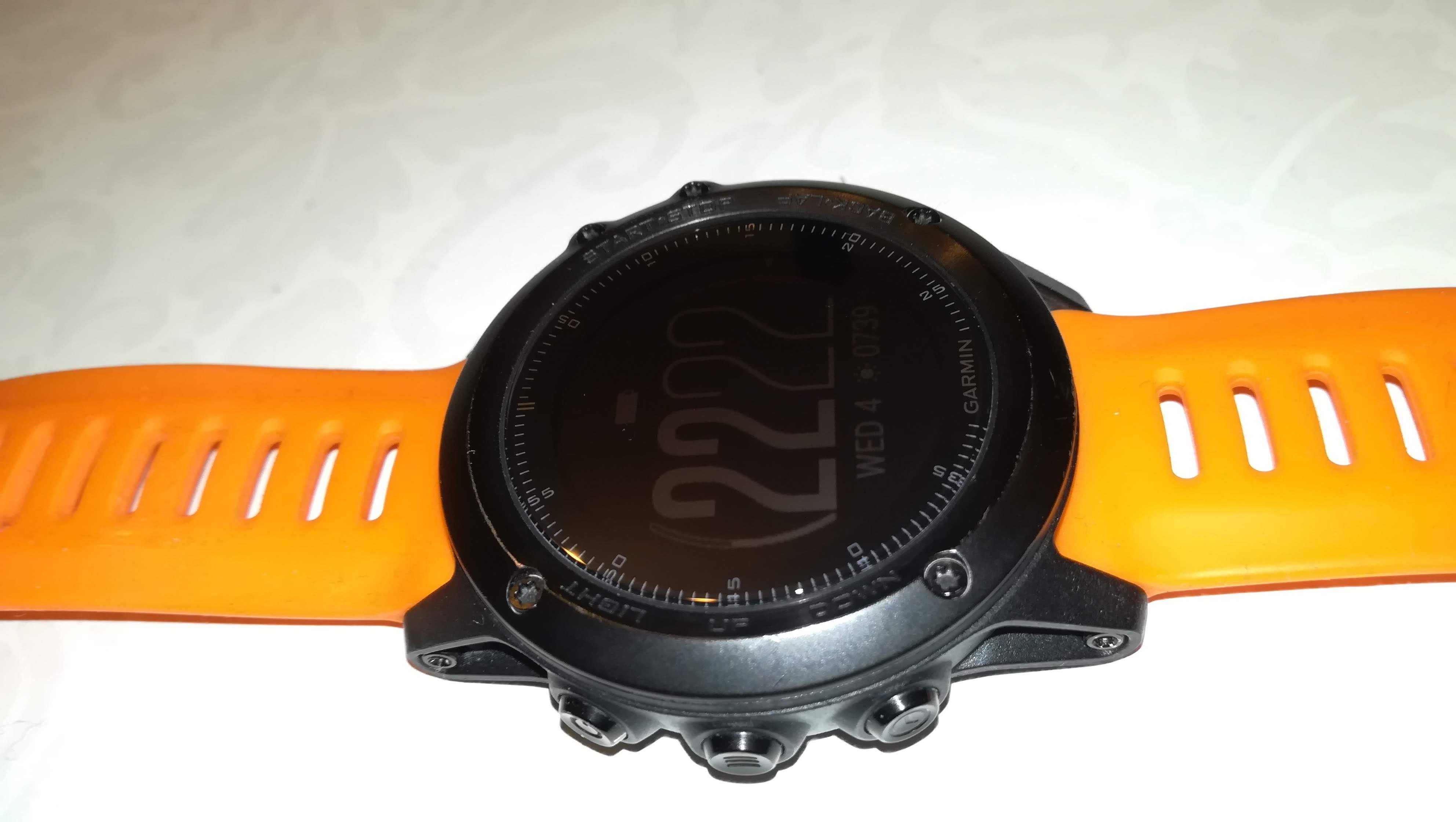 Часовник Garmin Fenix 3HR Sapphire