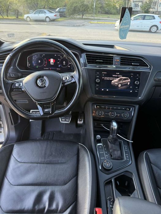 VW TIGUAN R-line Highline