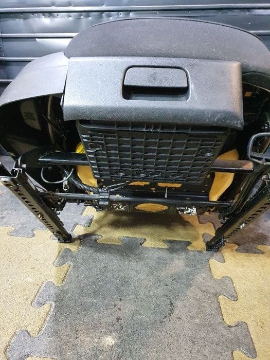 Scaun pasager dreapta SKODA OCTAVIA 1Z3 2004 - 2013 1.9 TDI BJB, BKC, BLS, BXE  1Z0881022KM