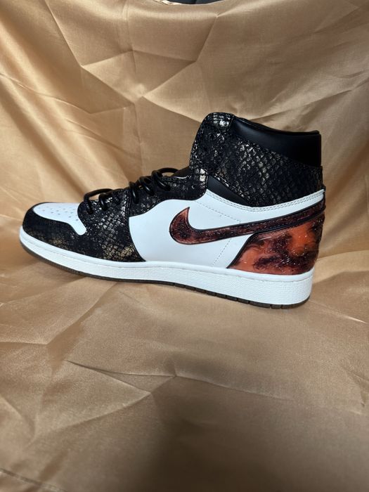 Jordan 1 high retro smake