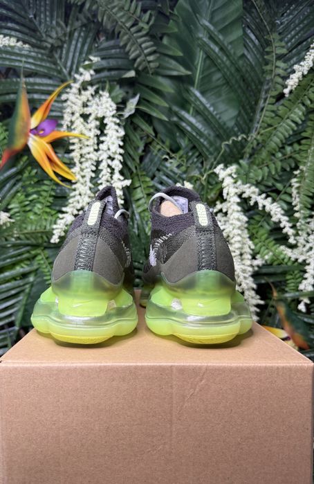 Nike Air Max Scorpion Volt