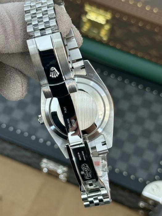 Rolex Sky-Dweller 42mm Jubile Blue Dial