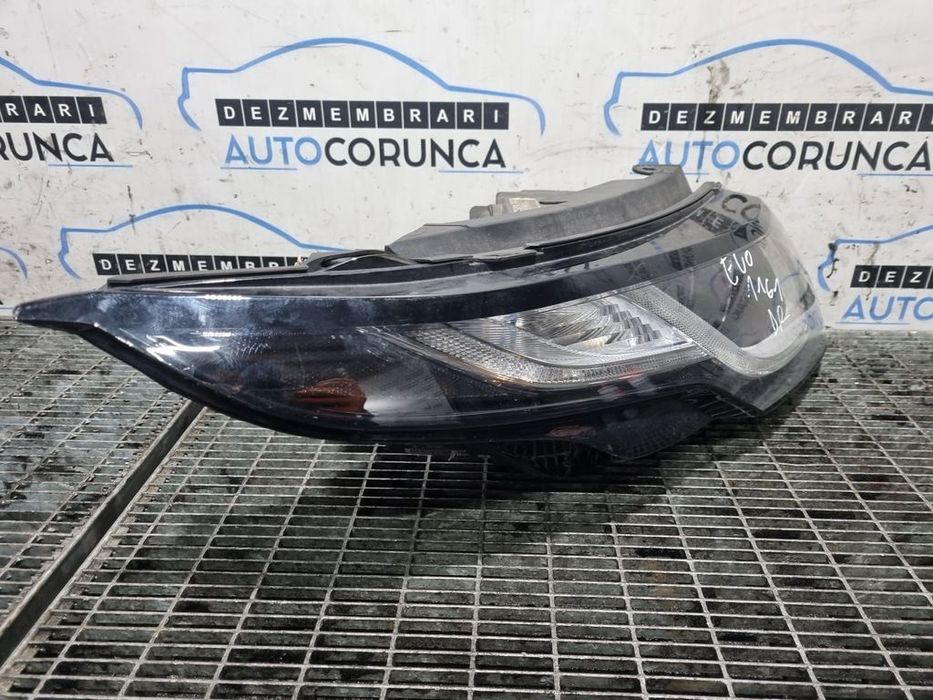 Far Dreapta Land Rover Range Rover Evoque Facelift 2012 - 2015 SUV 4 Usi (1161) Xenon