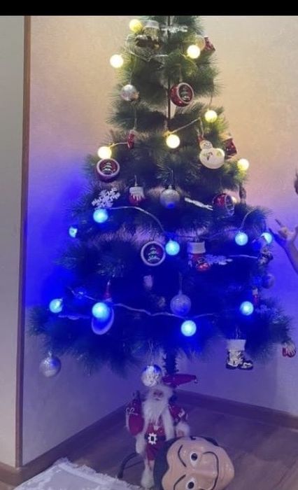 Елка сатылады !! Новый !!! 11.000