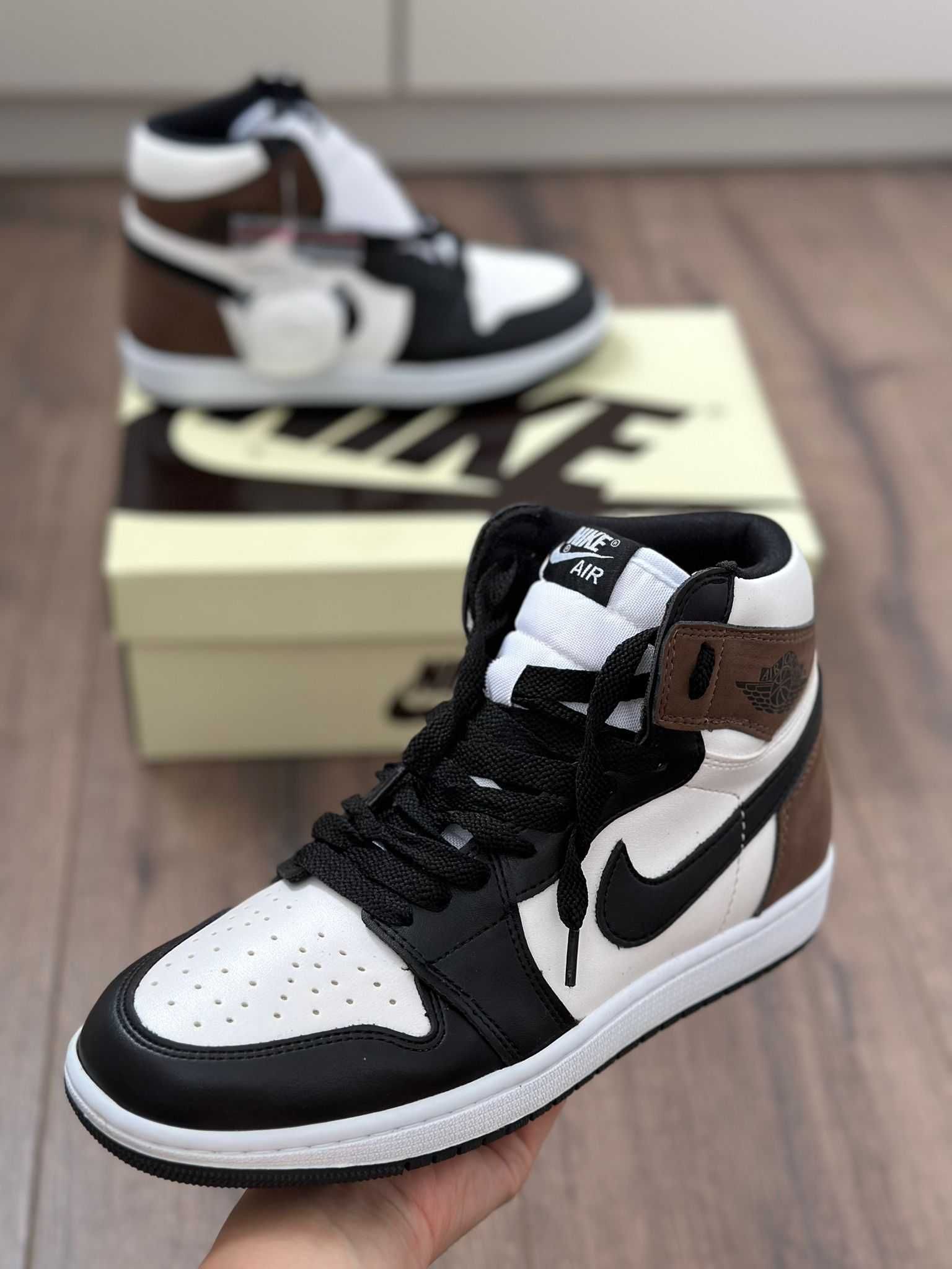 Adidasi AIR JORDAN 1 Retro High OG Mocha l Produs NOU la Cutie