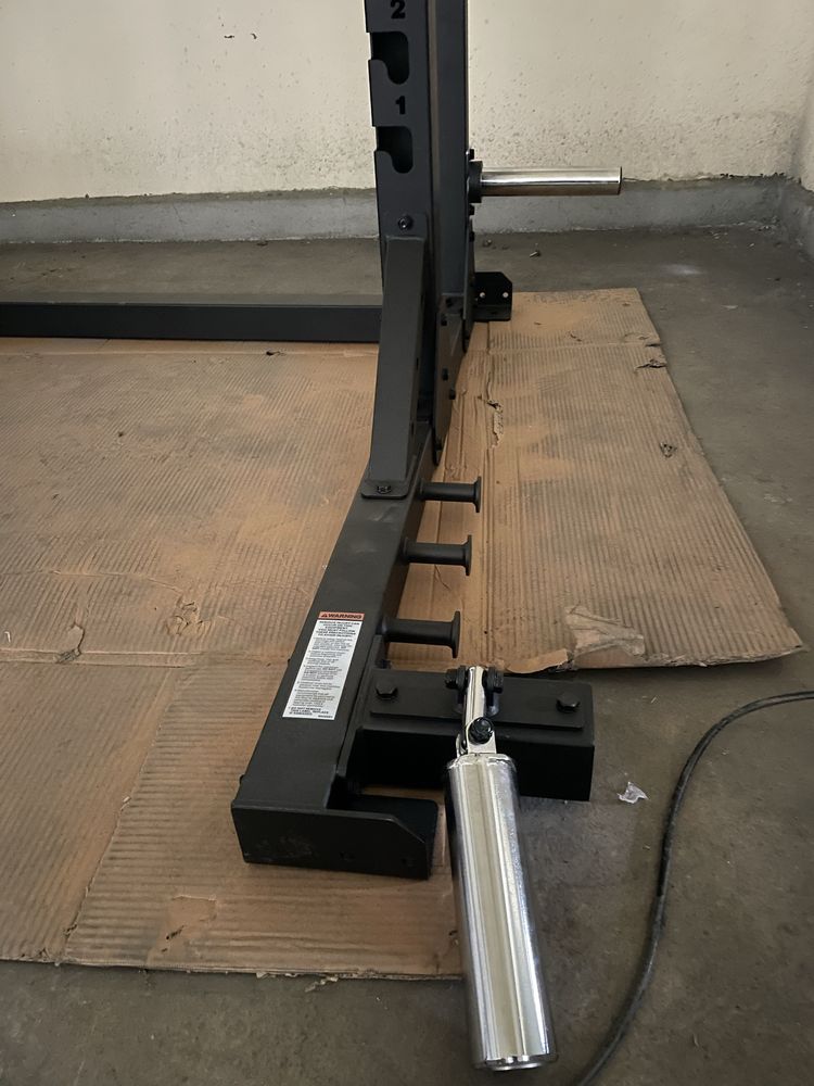 Professional Half Rack.