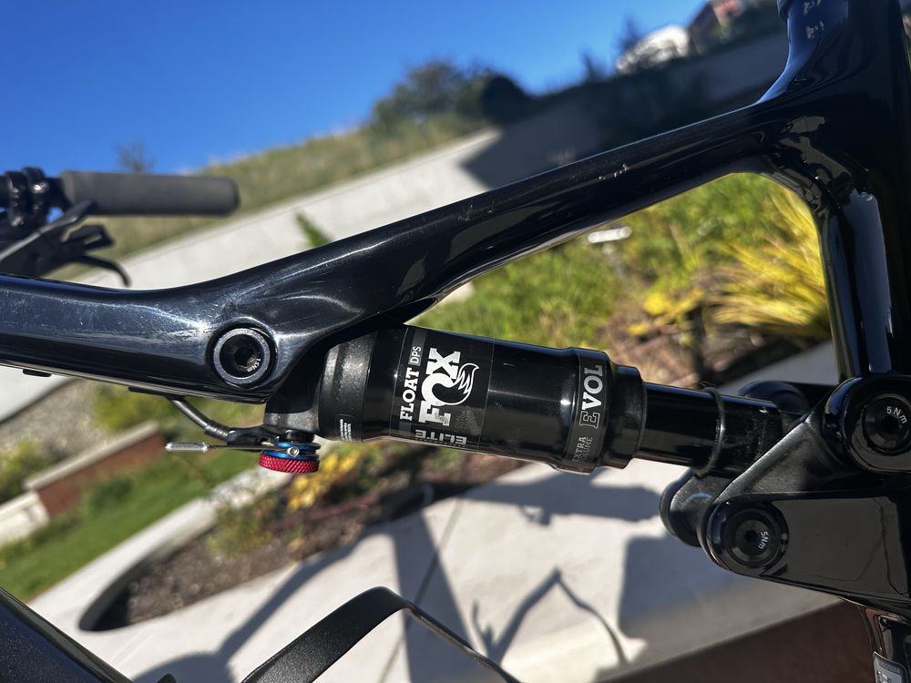 De vanzare!! Bicicleta MTB Cannondale Scalpel full carbon
