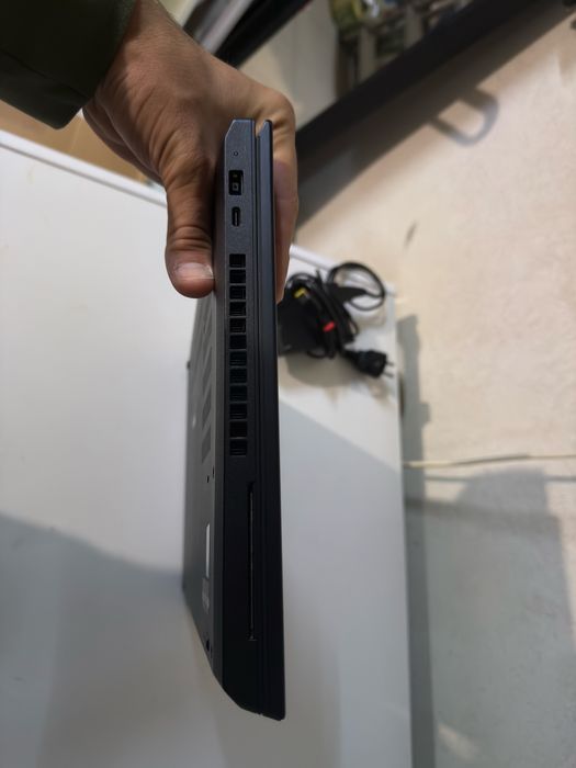 Lenovo T15p I7 10750h 16Gb Ram Gtx 1050 512gb Gaming