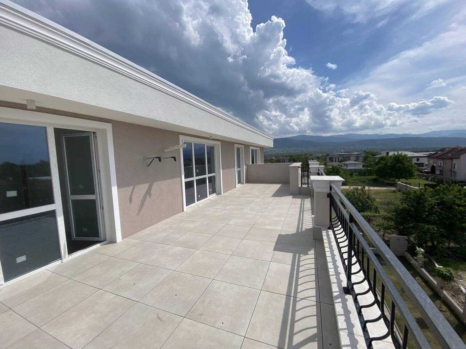 С АКТ 16! Двустаен апартамент малка бутикова сграда