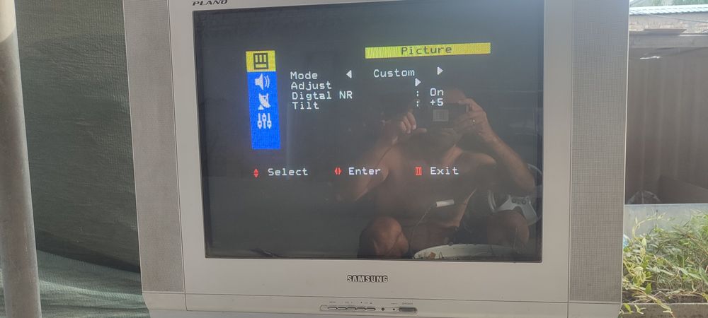 Самсунг телевизор