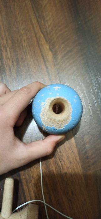 Kendama X second hand cu pictură