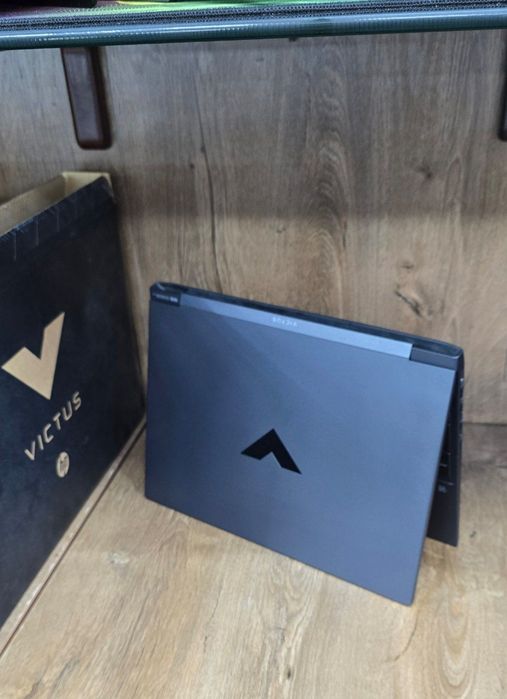 Victus by HP Gaming Laptop 15-fb0059AX