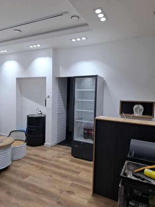 Fast food joy arendaga beriladi hamma jihozlaribilan