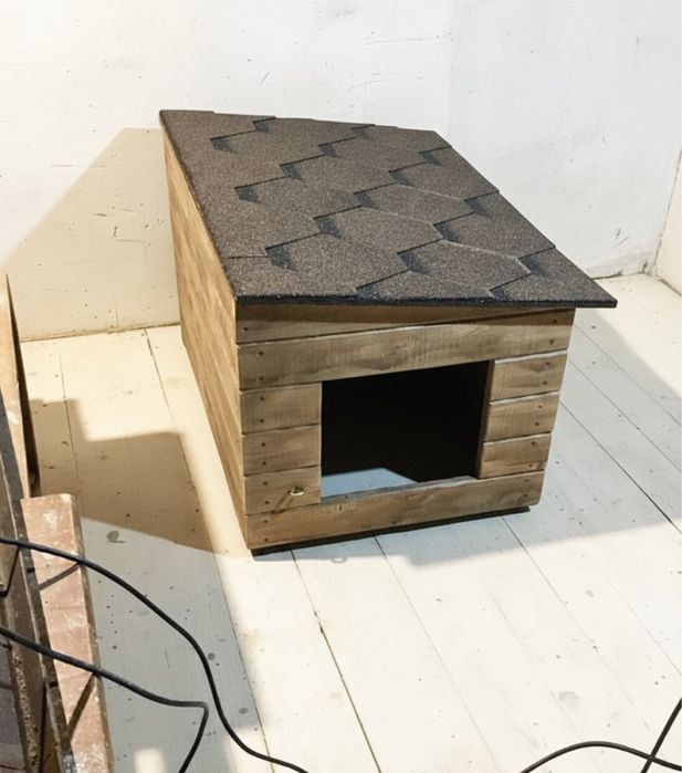 Будка для собаки утепленная