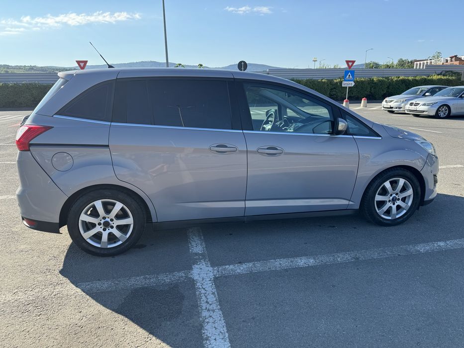 Vand Ford Grand C max 7 locuri