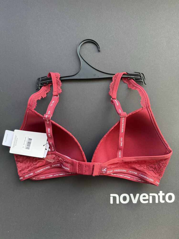 Червен сутиен Calvin Klein - M /85B/ дантела