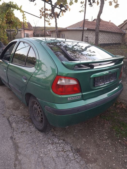Рено Меган 1.6 16v