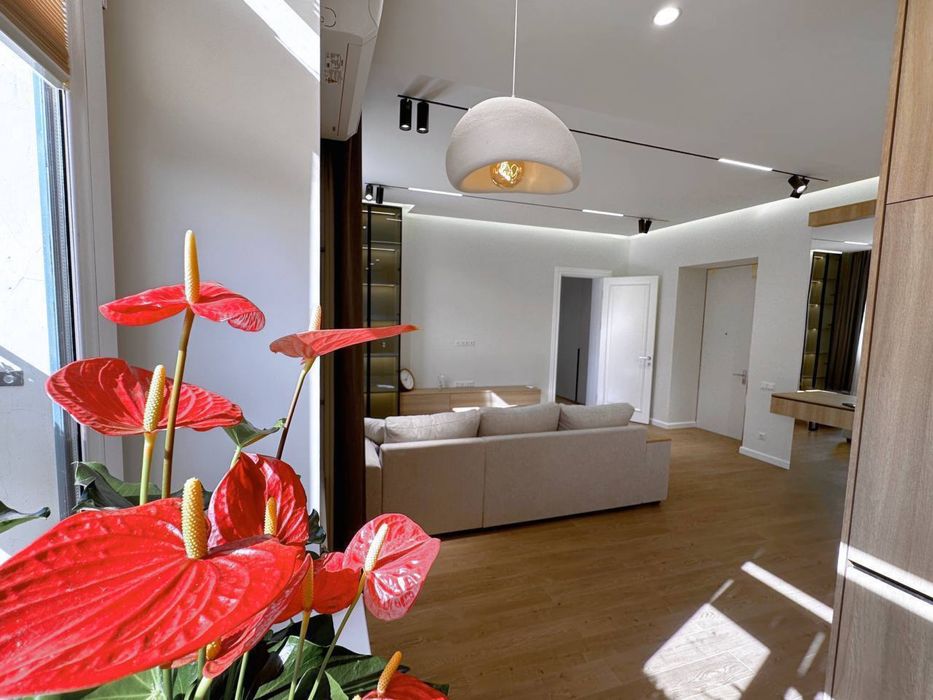 Светлая и уютная квартира в аренду, Ц1 2х комн ID07