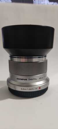 Olympus 45mm f1.8  MFT