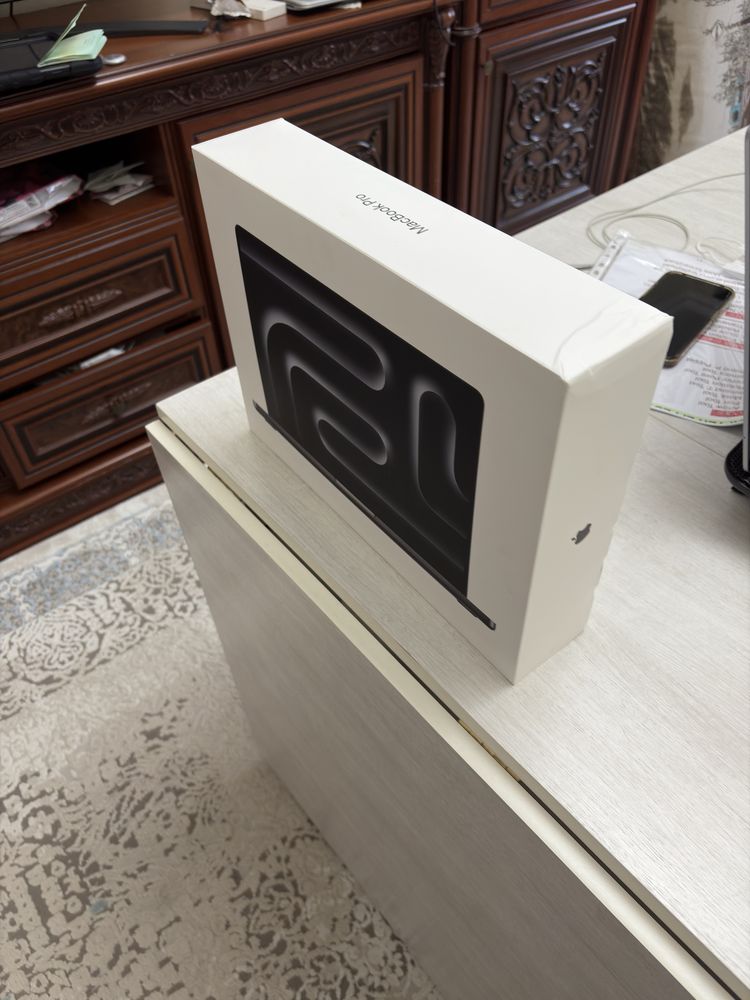 Macbook M3 MAX 48гб 1Тб