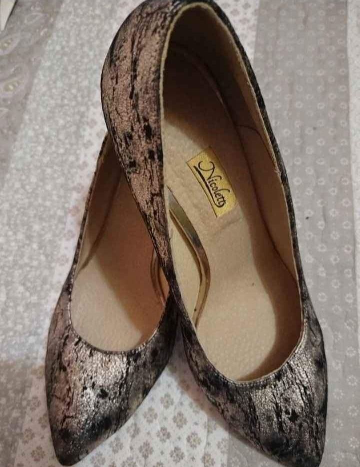 Pantofi eleganti de ocazie