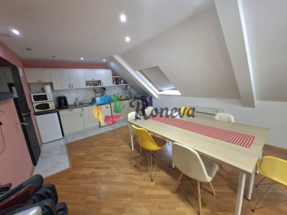 Дава се под наем Офис в Варна, Червен площад - 50 кв.м за 398.82 € - Снимка #2