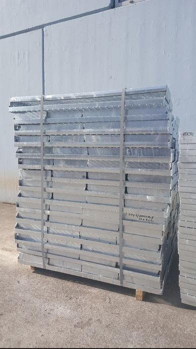Grătare zincate la diferite dimensiuni
