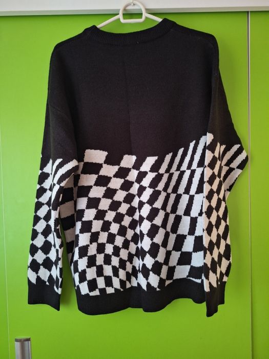 Pulover H&M, nu Zara