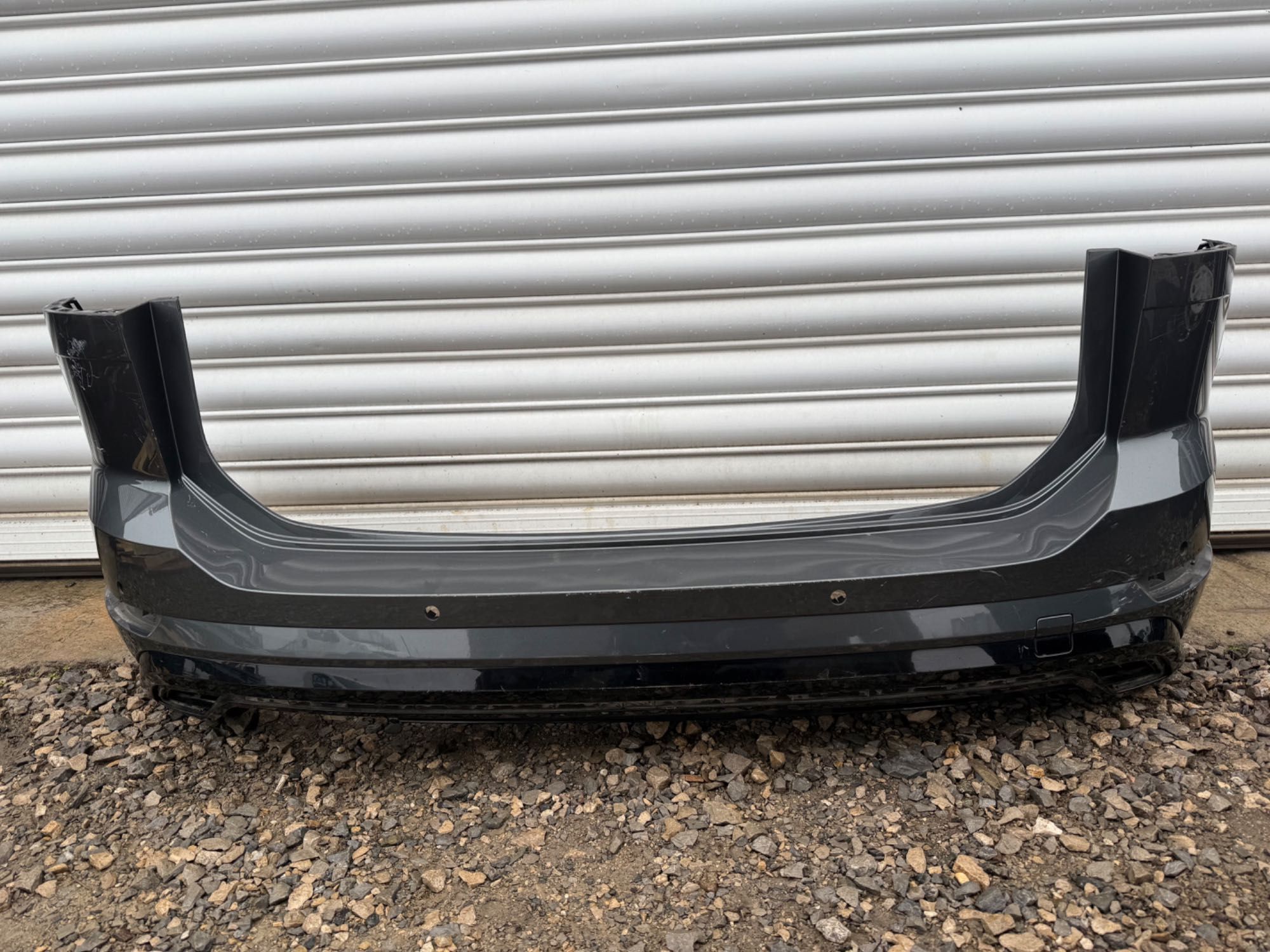 Задна броня за VW Touran R-line (2015-2022)