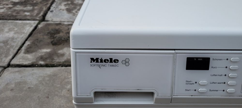Uscator rufe Miele