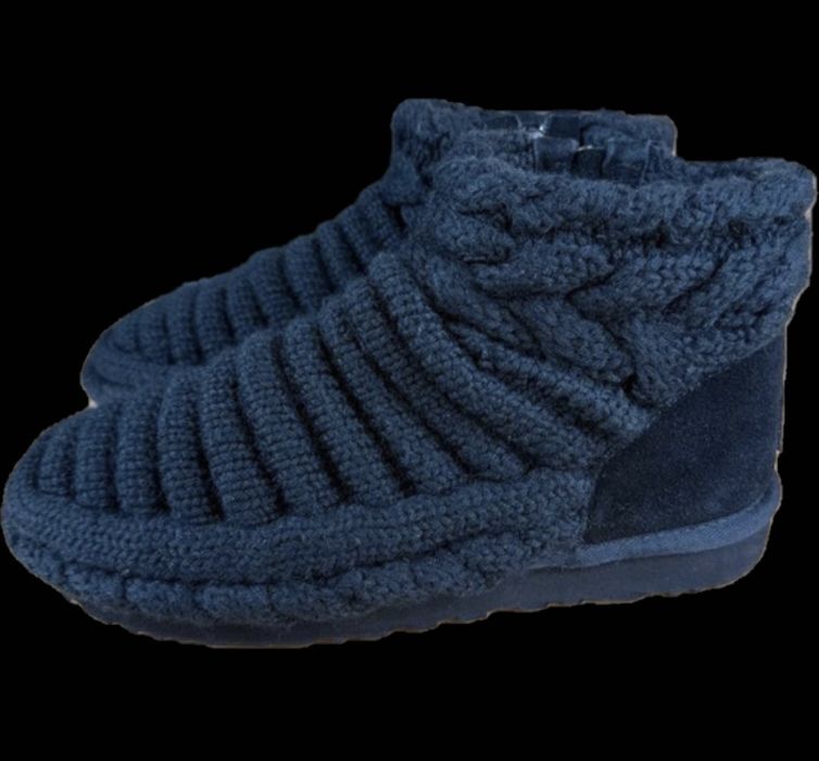 Ugg Classic Mini Chunky Knit boot