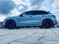 Vând porshe cayenne S