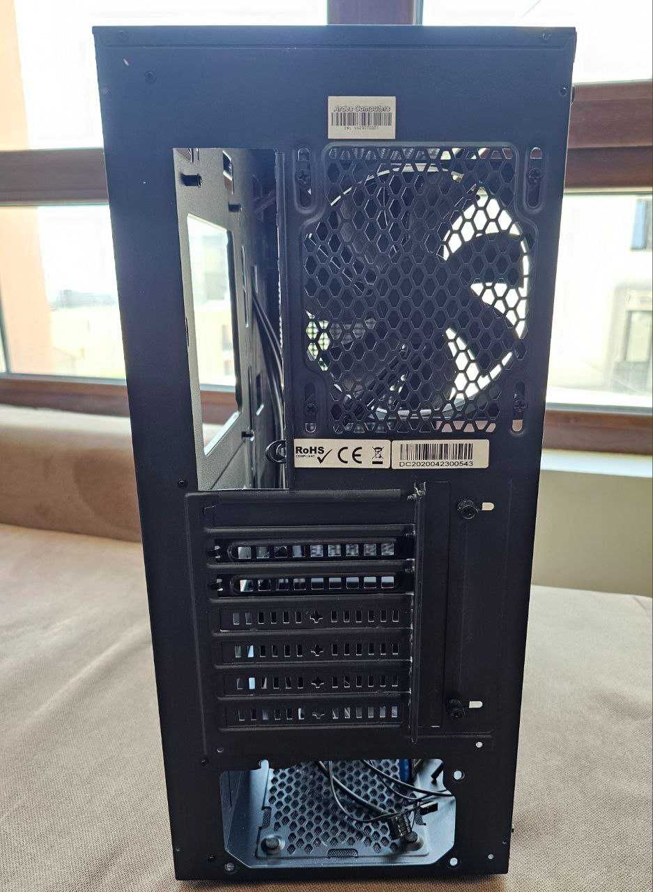 DeepCool E-SHIELD Mini-ITX / Mico-ATX / ATX / E-ATX |Кутия за компютър