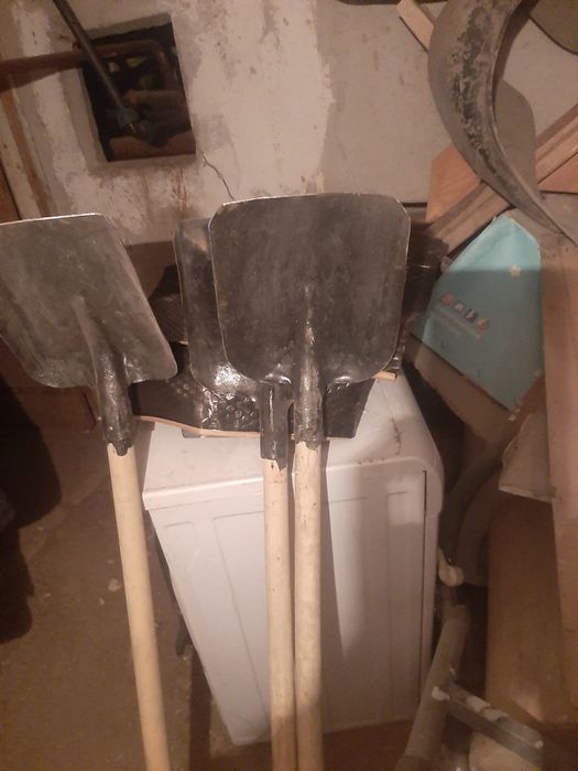 Продам лопатки     .