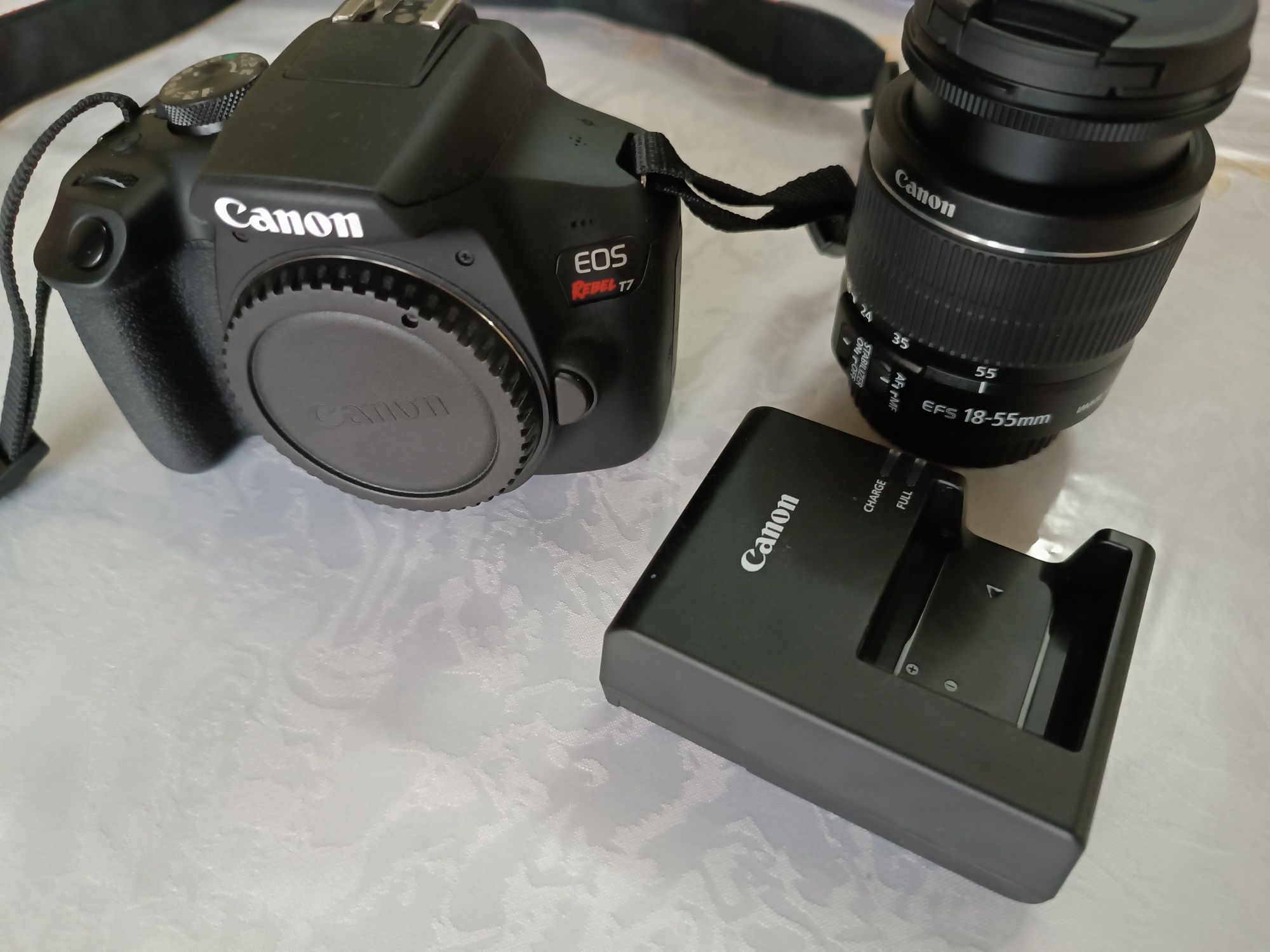 Продается Canon Rable T7 из США