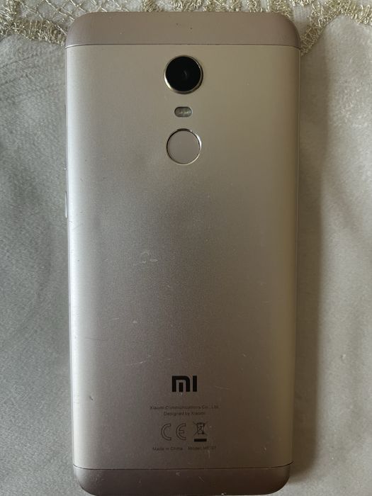 Redmi 5 Plus (+)
