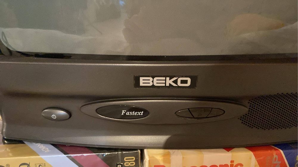 Комплект видео панасоник/panasonic + телевизор BEKO